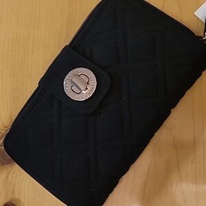 Vera Bradley RFID Turnlock Wallet in performance twill preloved like new!